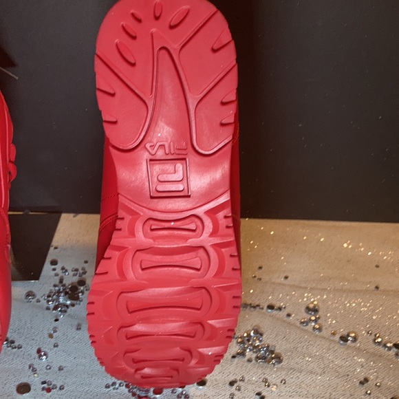 Fila athletic shoes - Picture 11 of 16